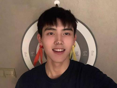 陈飞宇上学爆料视频,校园生活趣味横生